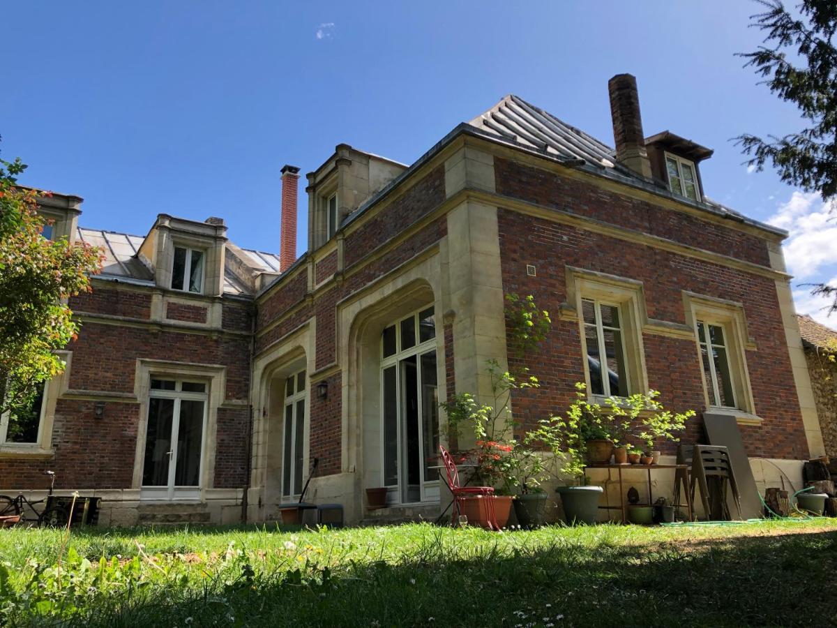 Grandes Chambres Dans Un Corps De Ferme Renove Du Chateau Du Piple, A 16Km De Paris Boissy-Saint-Léger Exterior foto
